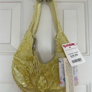 Chic Beaded Shoulder Bag in Yellow